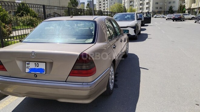 Mercedes C 230 2000, 317,000 km - 2.3 l - Bakı