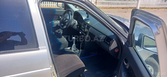 LADA (VAZ) Priora 2013, 298,000 km - 1.6 l - Astara