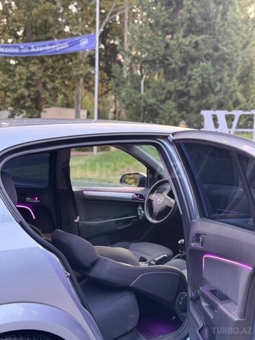 Opel Astra 2006, 272,000 km - 1.4 l - Mingəçevir