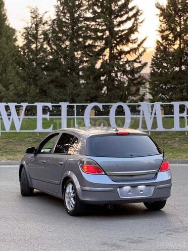 Opel Astra 2006, 272,000 km - 1.4 l - Mingəçevir