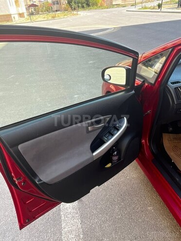 Toyota Prius 2014, 519,818 km - 1.8 l - Sumqayıt