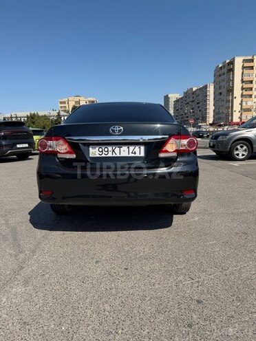 Toyota Corolla 2013, 186,000 km - 1.6 l - Bakı
