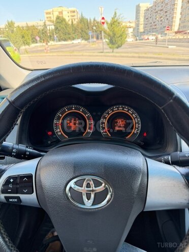 Toyota Corolla 2013, 186,000 km - 1.6 l - Bakı