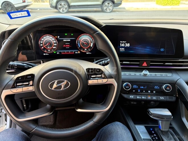 Hyundai Elantra 2023, 94,000 km - 1.6 л - Bakı