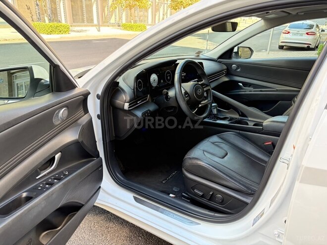 Hyundai Elantra 2023, 94,000 km - 1.6 л - Bakı