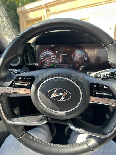 Hyundai Elantra 2023, 28,400 km - 1.6 l - Bakı