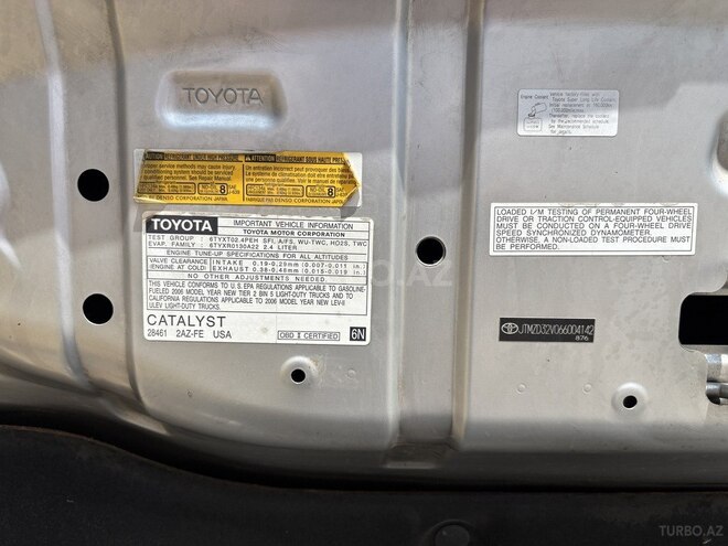 Toyota RAV4 2006, 268,000 km - 2.4 l - Beyləqan