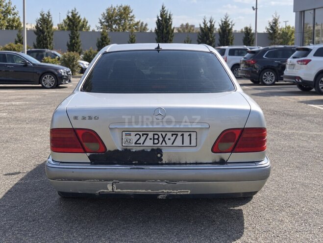 Mercedes E 230 1996, 260,313 km - 2.3 л - Şabran