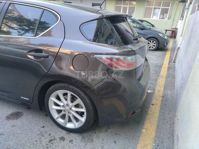 Lexus CT 200h 2011, 289,682 km - 1.8 л - Bakı
