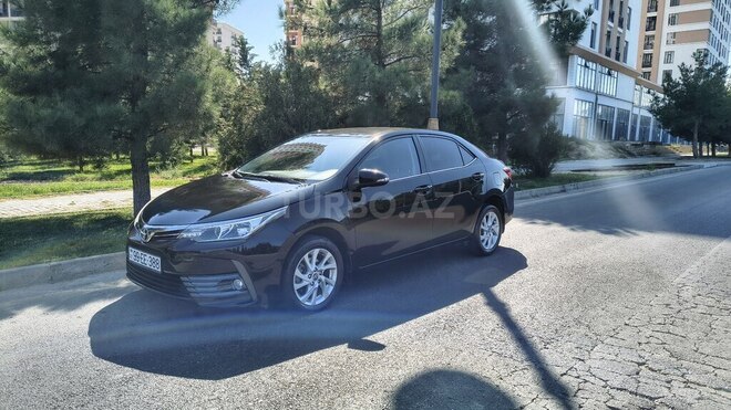 Toyota Corolla 2018, 145,000 km - 1.6 l - Bakı