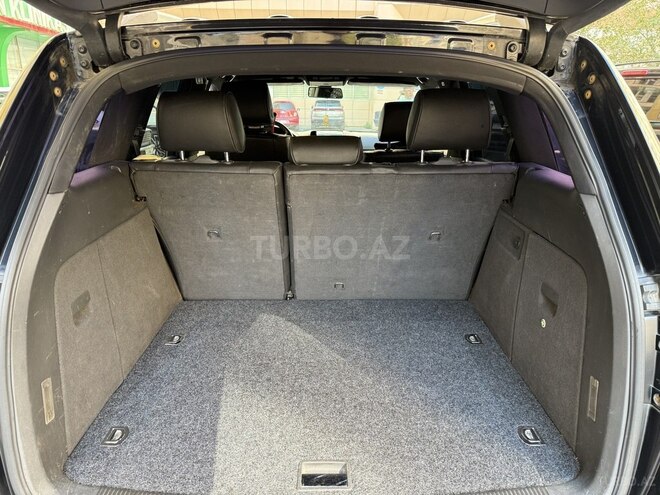 Volkswagen Touareg 2009, 300,000 km - 2.5 л - Bakı