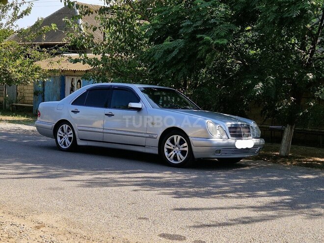 Mercedes E 240 1998, 440,000 km - 2.4 l - Bakı