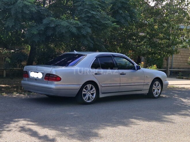 Mercedes E 240 1998, 440,000 km - 2.4 l - Bakı