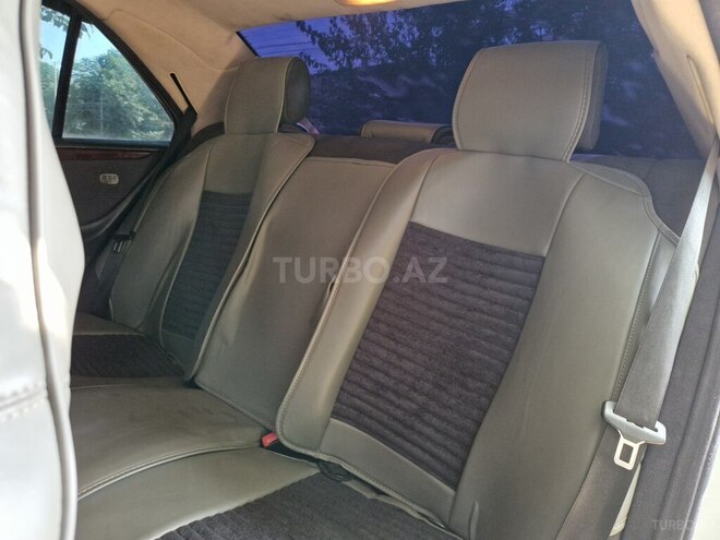 Mercedes E 240 1998, 440,000 km - 2.4 l - Bakı