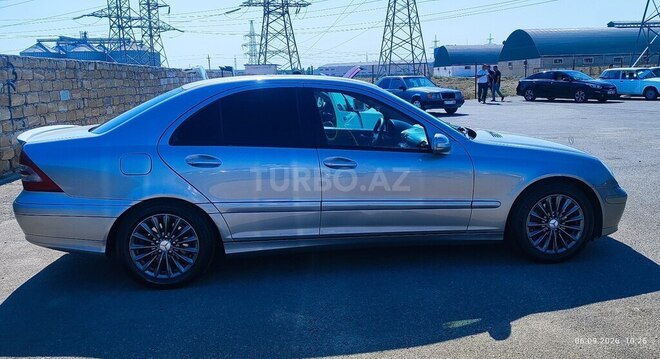 Mercedes C 180 2004, 370,441 km - 1.8 л - Bakı