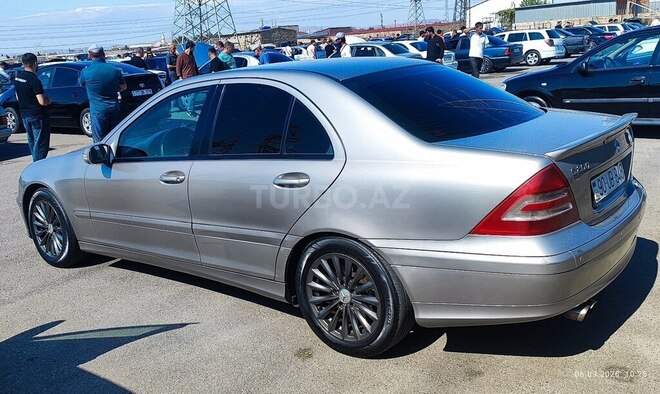 Mercedes C 180 2004, 370,441 km - 1.8 л - Bakı
