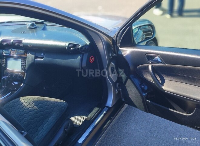 Mercedes C 180 2004, 370,441 km - 1.8 л - Bakı