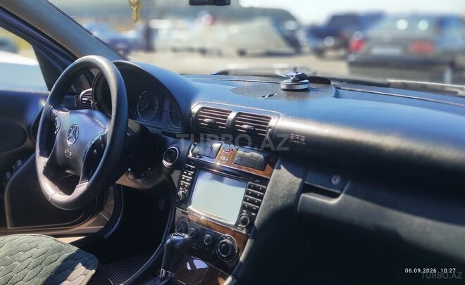 Mercedes C 180 2004, 370,441 km - 1.8 л - Bakı