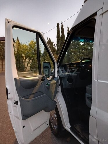 Ford Transit 2008, 312,000 km - 2.4 л - Bakı