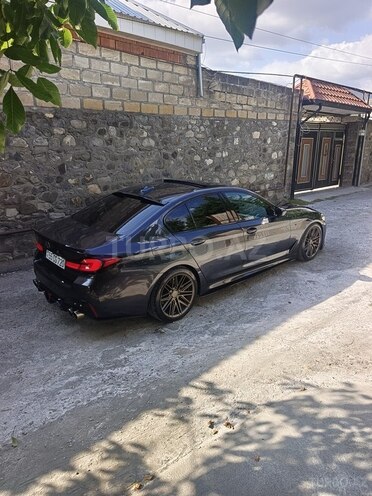 BMW 525 2017, 320,000 km - 2.0 л - Şəki