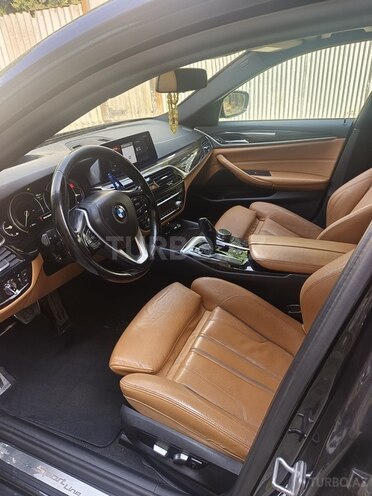 BMW 525 2017, 320,000 km - 2.0 л - Şəki