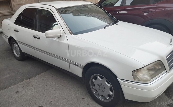 Mercedes C 180 1995, 400,000 km - 1.8 л - Bakı