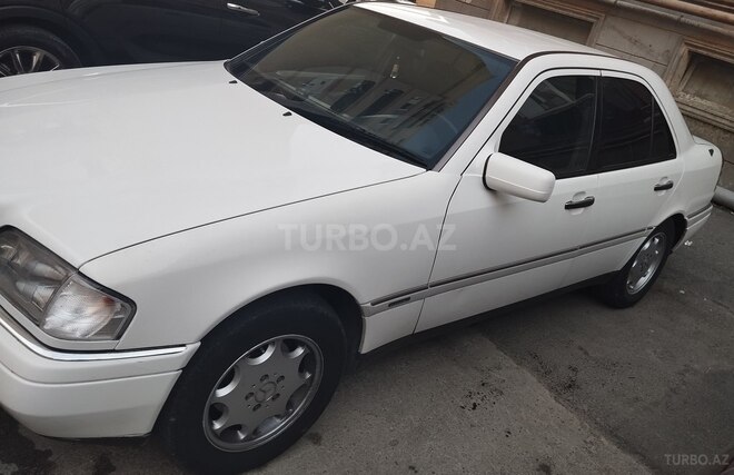 Mercedes C 180 1995, 400,000 km - 1.8 л - Bakı