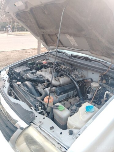 Suzuki Grand Vitara 2001, 250,100 km - 2.5 l - Gəncə