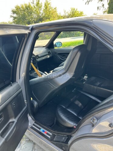 BMW 328 1997, 253,000 km - 2.8 l - Bakı