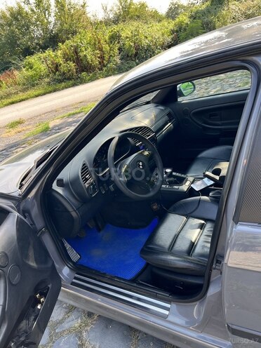 BMW 328 1997, 253,000 km - 2.8 l - Bakı