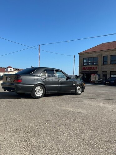 Mercedes C 220 1994, 350,000 km - 2.2 l - Bakı