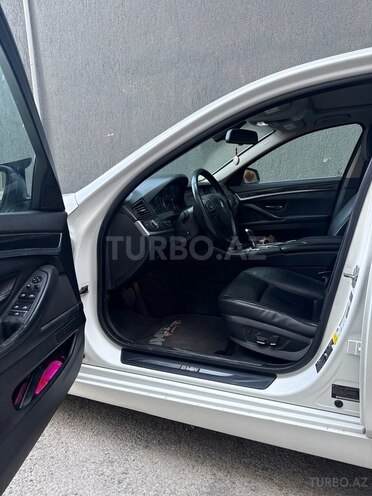 BMW 528 2013, 280,000 km - 2.0 l - Bakı