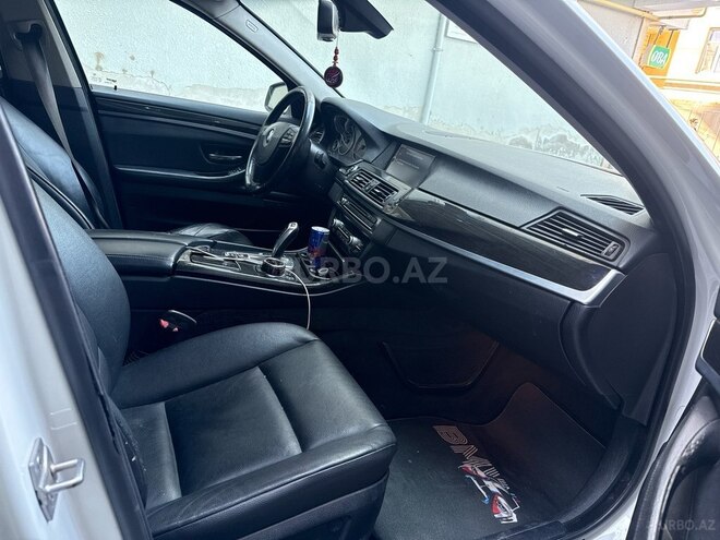 BMW 528 2013, 280,000 km - 2.0 l - Bakı
