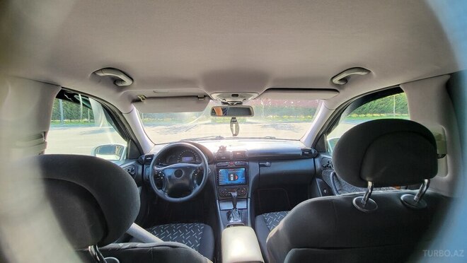 Mercedes C 200 2000, 520,000 km - 1.8 l - Salyan