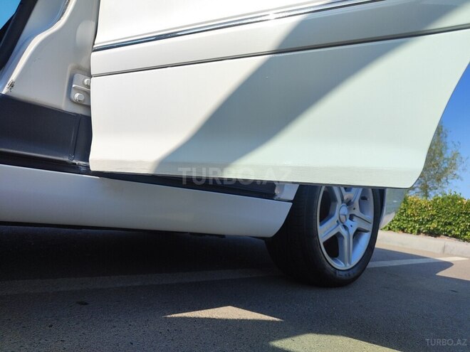 Mercedes C 200 2000, 520,000 km - 1.8 l - Salyan