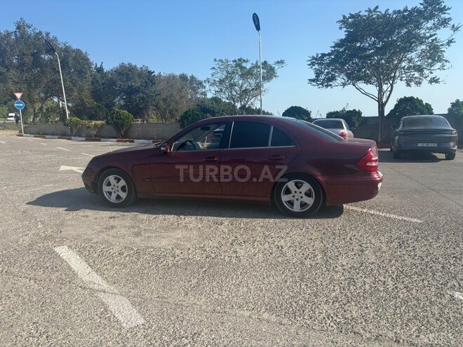 Mercedes E 240 2003, 260,000 km - 2.6 l - Bakı