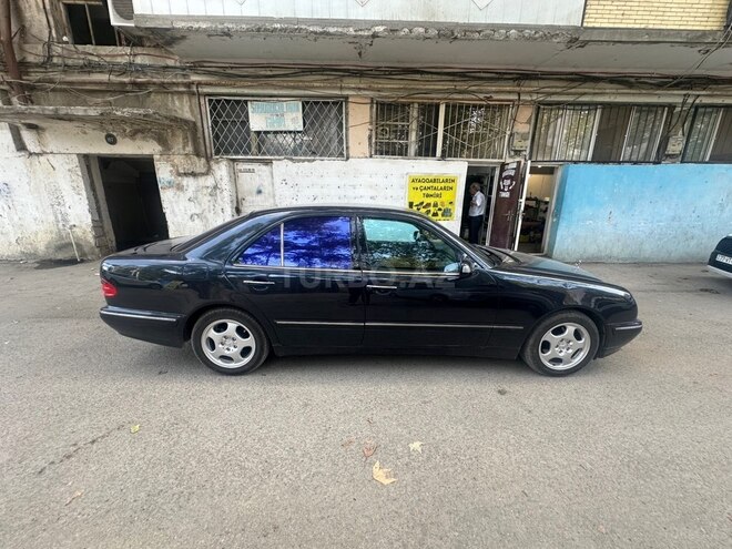Mercedes E 220 1999, 357,854 km - 2.2 l - Xırdalan