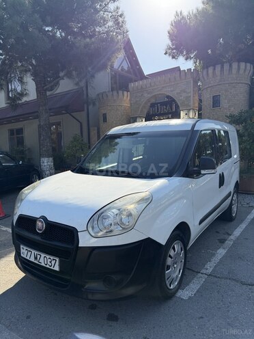 Fiat Doblo 2014, 275,000 km - 1.4 l - Bakı