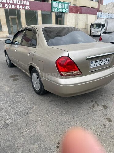 Nissan Sunny 2005, 212,196 km - 1.3 l - Salyan