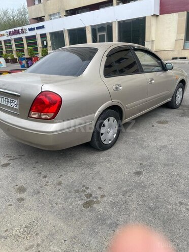 Nissan Sunny 2005, 212,196 km - 1.3 l - Salyan