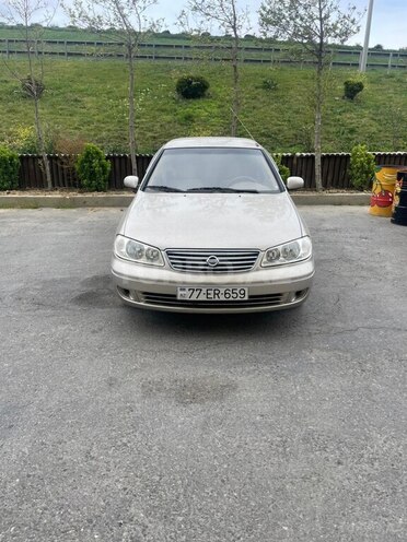 Nissan Sunny 2005, 212,196 km - 1.3 l - Salyan