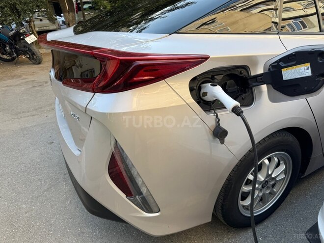Toyota Prius Prime 2020, 47,000 km - 1.8 l - Bakı