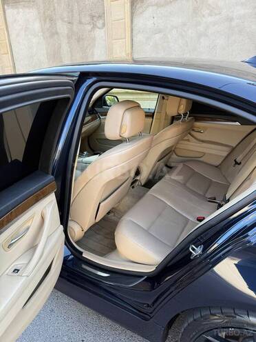 BMW 528 2013, 235,500 km - 2.0 л - Bakı