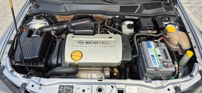 Opel Astra 2000, 220,000 km - 1.6 л - Qusar