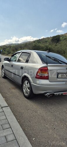 Opel Astra 2000, 220,000 km - 1.6 л - Qusar