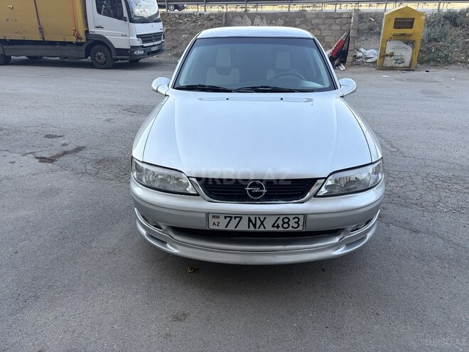 Opel Vectra 2000, 228,000 km - 1.8 l - Bakı