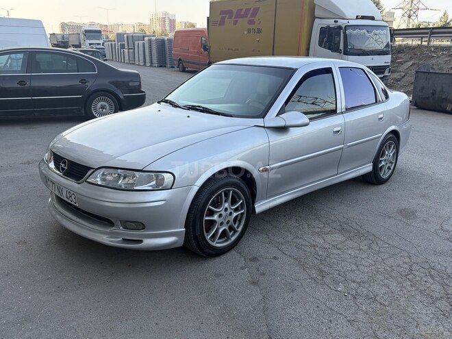 Opel Vectra 2000, 228,000 km - 1.8 l - Bakı