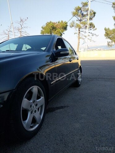 Mercedes C 200 2002, 296,358 km - 2.0 л - Bakı