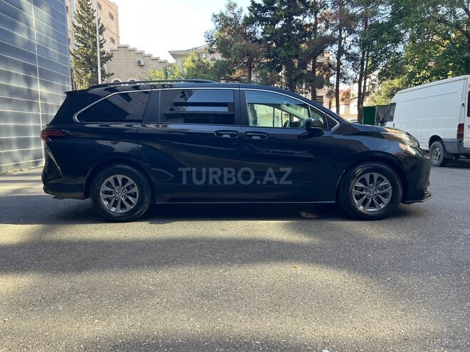 Toyota Sienna 2022, 46,000 km - 2.5 l - Bakı