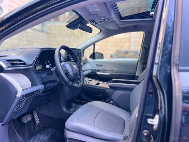Toyota Sienna 2022, 46,000 km - 2.5 l - Bakı